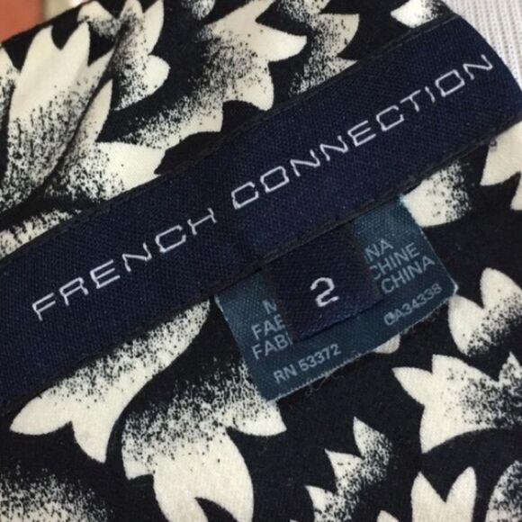 French Connection Black Dress Sz 2 Little Black Dress Racerback Dress - Picture 6 of 7